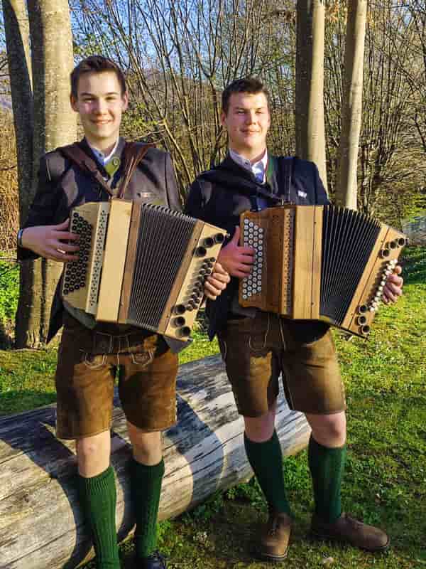 Brennholzduo